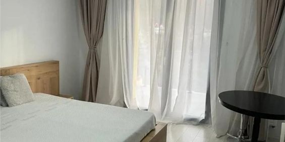 Apartament cu 3 camere, cu terasa si loc parcare, Central, Brasov - Fotografie 3