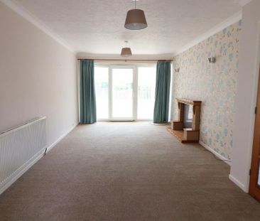 3 Bedroom Semi-Detached To Rent - Photo 2