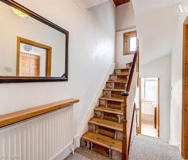 3 bedroom maisonette to rent - Photo 1