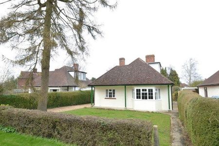 3 bedroom detached house to rent - Photo 3