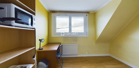 Apartment - Photo 2