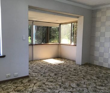 ON THE BEACH - 'WOW FACTOR" LOCATION IS KEY! - Photo 3