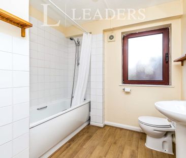 1 bedroom apartment to rent Artillery Court, Artillery Road, Guildf... - Photo 2