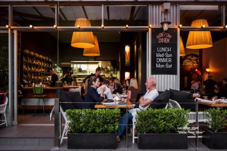 Stylish City-Fringe Living in the Heart of Glebe - Photo 2