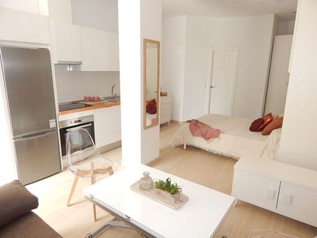 Alquiler de piso en Calle Esquilo, 3 - Photo 3