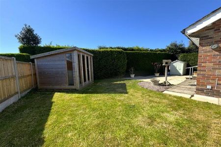 1 Bedroom Semi Detached To Let - Photo 5
