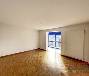 Charmante 3.5 Zimmerwohnung in Oberschrot - Photo 2