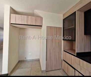 RENTA | Casa en Zakia, Querétaro | Alberca | gym | área de lavado t... - Foto 5