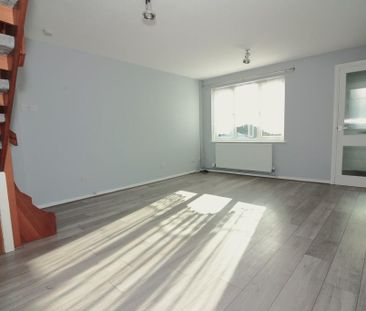 2 bedroom semi-detached house to rent - Photo 1