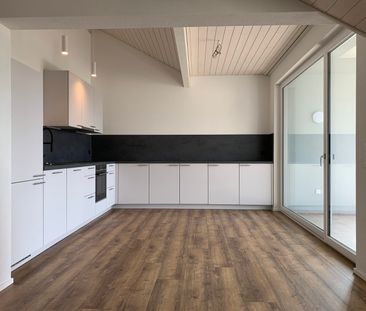 3.5 Zimmer, 94 m², 2. Stock - Photo 2
