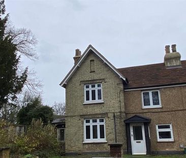 1 bedroom end of terrace house to rent - Photo 3