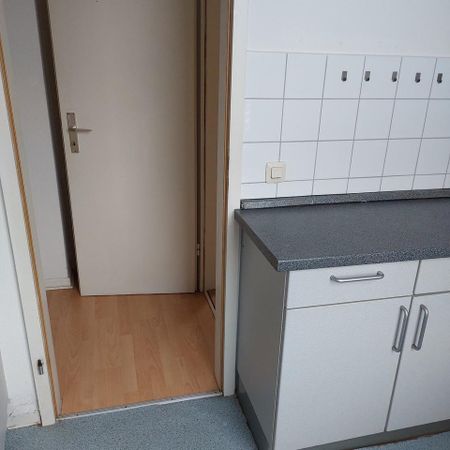 3-Zimmer-Wohnung in 1. Etage / Balkon Südseite - Foto 4