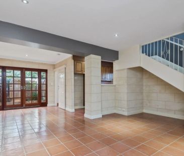 Perfect Blend of Simplicity and Convenience - Photo 5