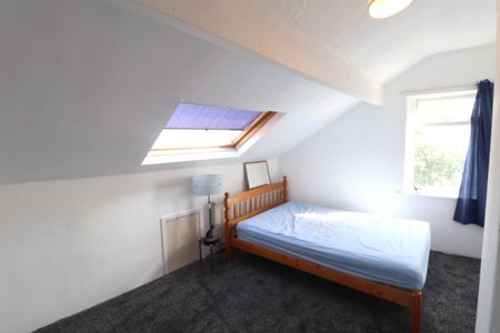 4 bedroom house to rent - Photo 2