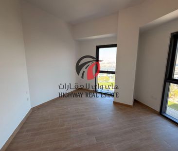 BRAND NEW 3BHK FLAT|NEARBY METRO STATION|IN EXPO - Photo 1