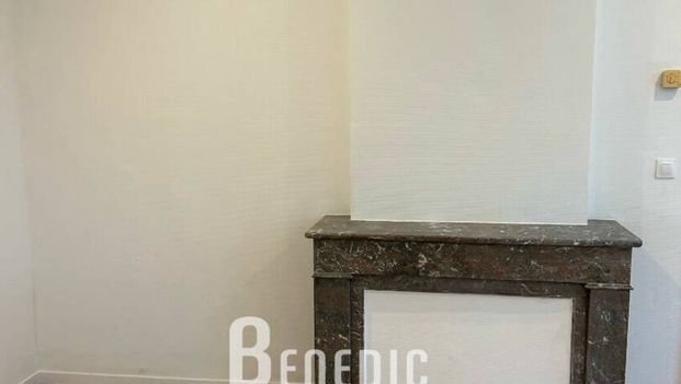 METZ CENTRE Location F1bis dans résidence ancienne - Photo 1