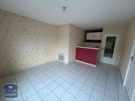 Location Appartement 2 pièces 34m² LAVAL 53000 - Photo 3