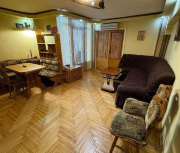 Apartament 5 Camere, Etaj 5/8, Bulevardul Republicii - Zona Garii. - Fotografie 4