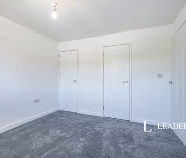 2 bedroom house to rent Hydean Way, SG2 - Photo 3