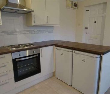 Upshire Gardens, The Warren, Bracknell, RG12 - Photo 5