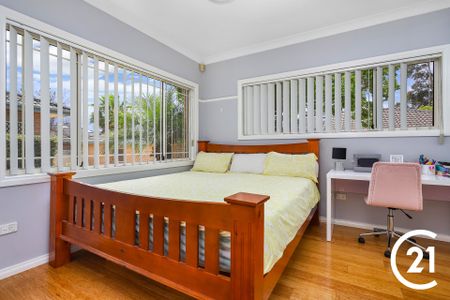 Well Maintained Villa in a Prime Location&excl;&excl; - Photo 4