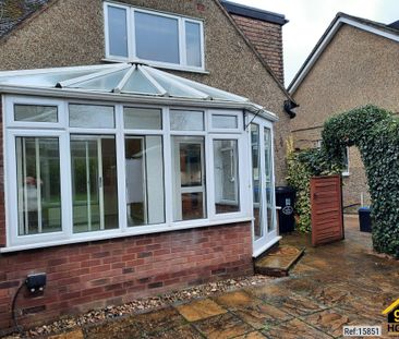 4 bed Semi-detached in Fairfax Road , Woking, GU22 9HN - Photo 6