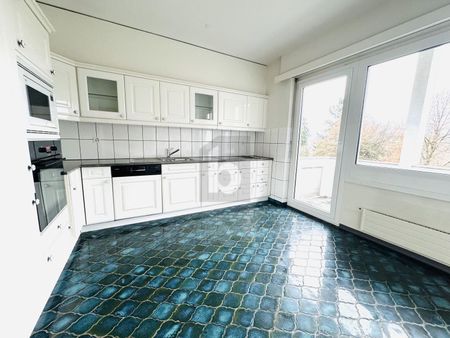 QUIET LOCATION, IN THE CITY CENTER - Foto 3