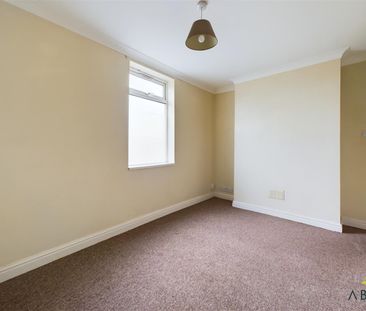 Wilding Road, Stoke-On-Trent ST6 8BA - Photo 3