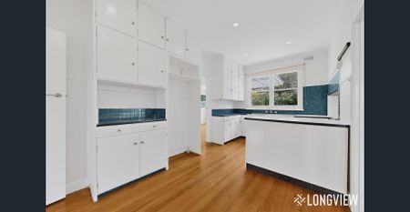 Effortless Burwood Lifestyle Living - Photo 3