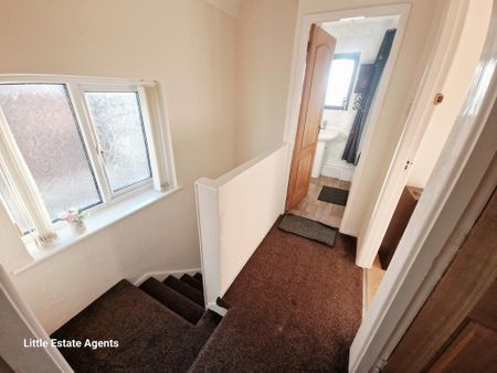 3 bedroom semi-detached house to rent - Photo 5