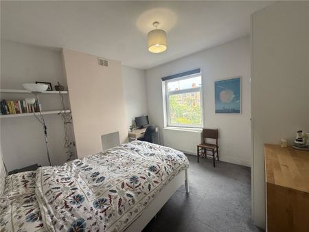 Warwick Road, N11, London - Photo 4