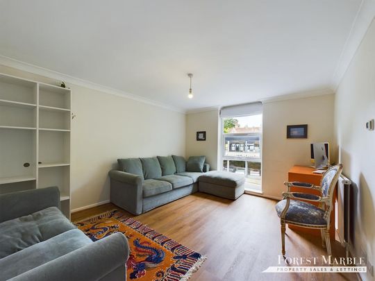 3 bedroom townhouse to rent - Photo 1