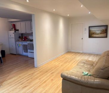 Grand 3 1/2 à louer Metro Montmorency - Photo 1