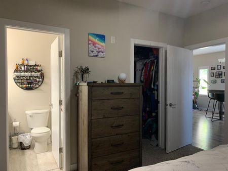 Beautiful Main Floor Suite In Sylvan Lake! - Photo 5