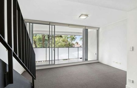Light-Filled North Facing Apartment with Dual Balconies - Photo 2