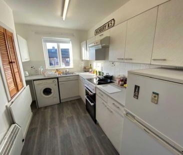 8 Hopedene Court, Dundela Gardens, Belfast, BT4 3DP - Photo 6