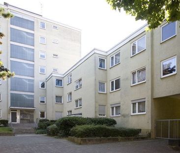 Hier wird frisch für Sie saniert! Schöne City-Wohnung in Zentraler ... - Photo 1