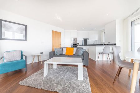 3 bedroom flat to rent - Photo 2
