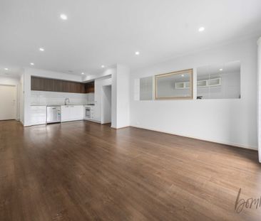 MODERN LIVING IN THE HEART OF CRAIGIEBURN - Photo 2