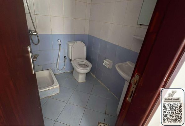 Charming 2 BR in Al Hamidiya 1: Central AC, Balcony - Photo 1