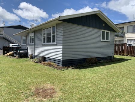 House in central location to the City - Frankton - Photo 2