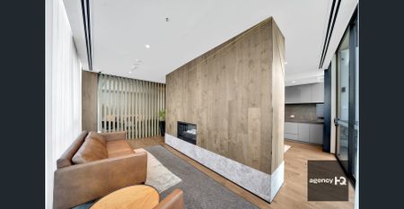 STUNNING APARTMENT AT THE PEAK! - Photo 3