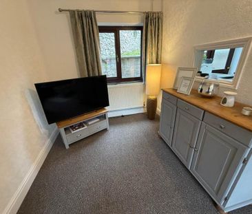 4 bedroom detached house to rent - Photo 1