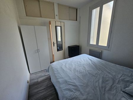 Location Appartement 2 pièces 40m² AIX EN PROVENCE 13100 - Photo 3