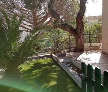 A L'ANNEE STUDIO MEUBLE ST RAPHAEL - Photo 1