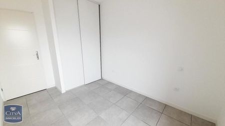 Location Appartement 4 pièces 78m² LA ROCHELLE 17000 - Photo 5