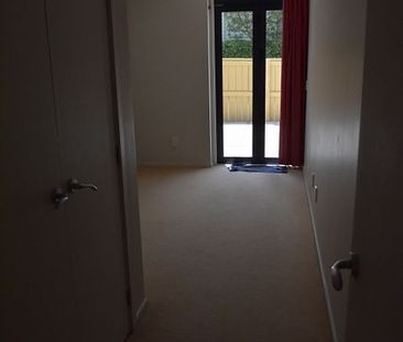 FULLY FURNISHED home in a very convenient location - Photo 5