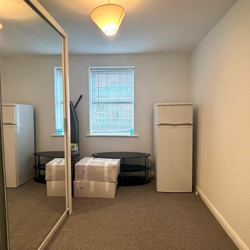 Gatehouse Court, Taunton - Photo 1