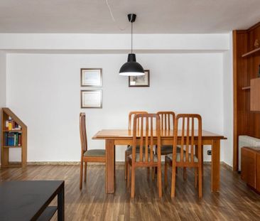 Carrer del Poeta Más i Ros, Valencia, Valencian Community 46022 - Photo 4