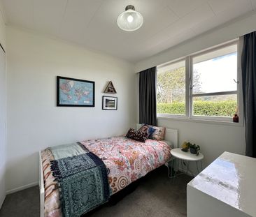 2-Bedroom Unit in Trentham! - Photo 3